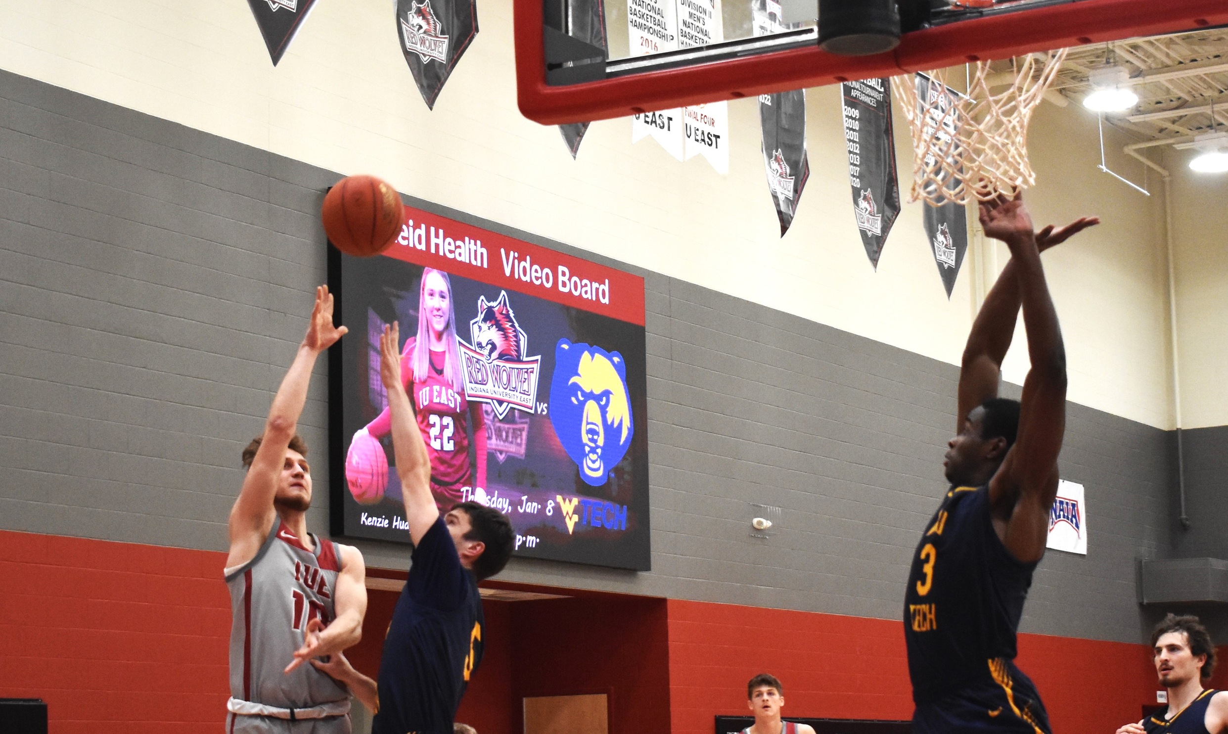 Men's Basketball: IU East 92, Miami-Middletown 72